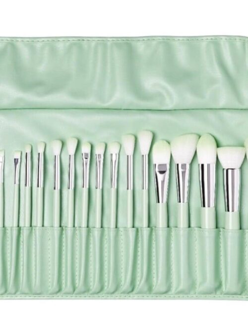 Beauty Creations - 24 piece brush set